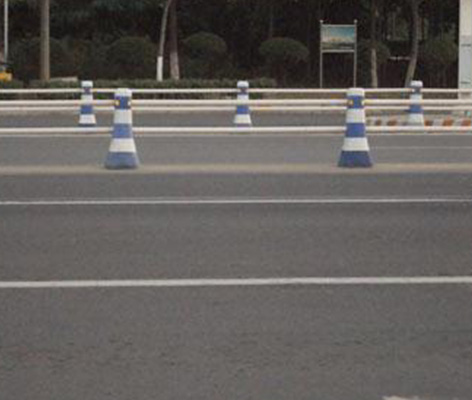 城市道路護(hù)欄