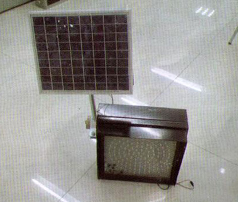 太陽(yáng)能信號(hào)燈